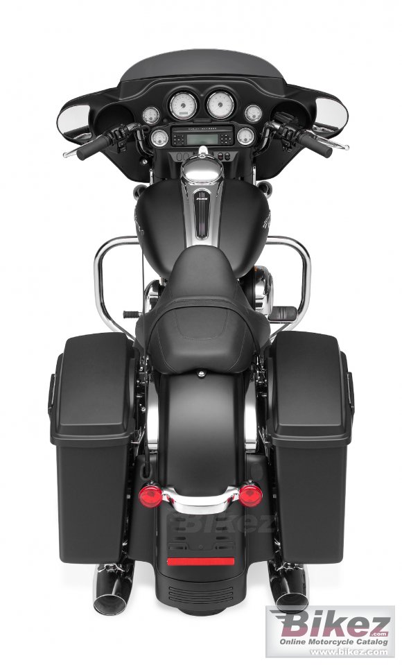 2011 Harley-Davidson FLHX Street Glide photo